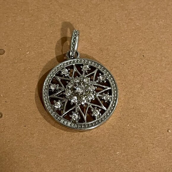 Avon Jewelry - Vintage Avon Silver toned Pendant